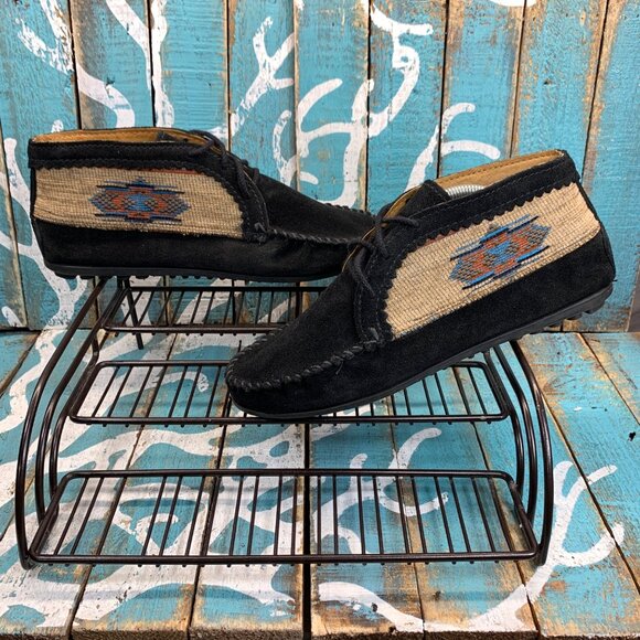 Minnetonka Womens El Paso Ankle Boot #570 Black Suede Aztec Moccasins Sz 8 - Picture 1 of 10